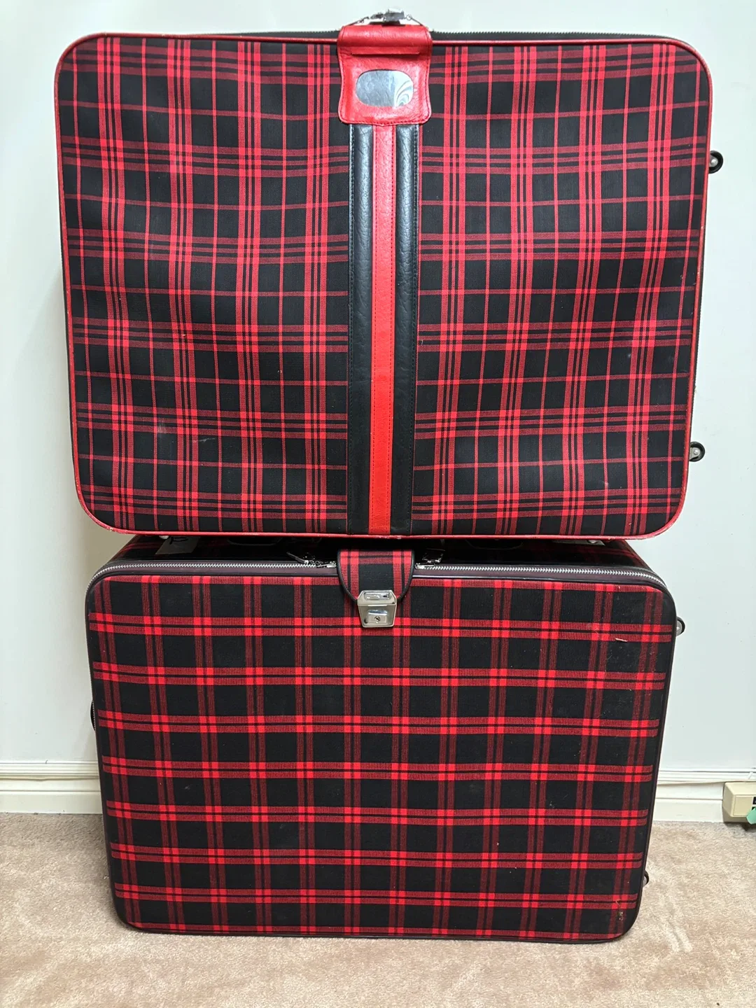Vintage Plaid Suitcases - Set of 2 thumbnail
