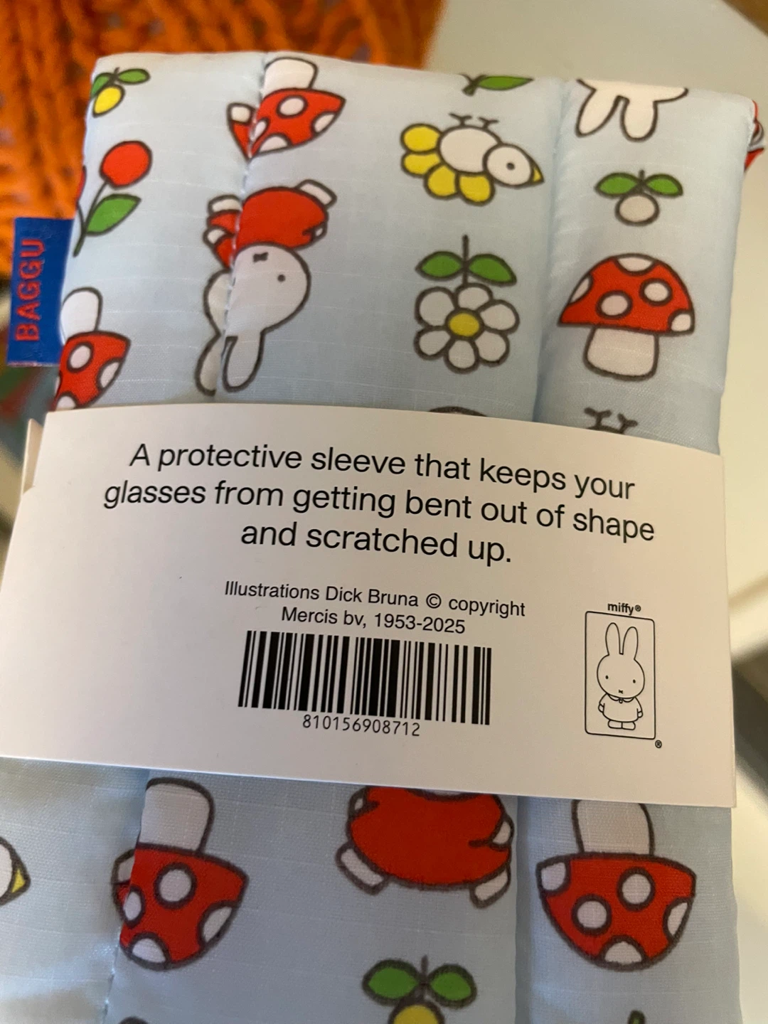 BAGGU Miffy  Puffy Glasses Sleeve NEW - photo 2