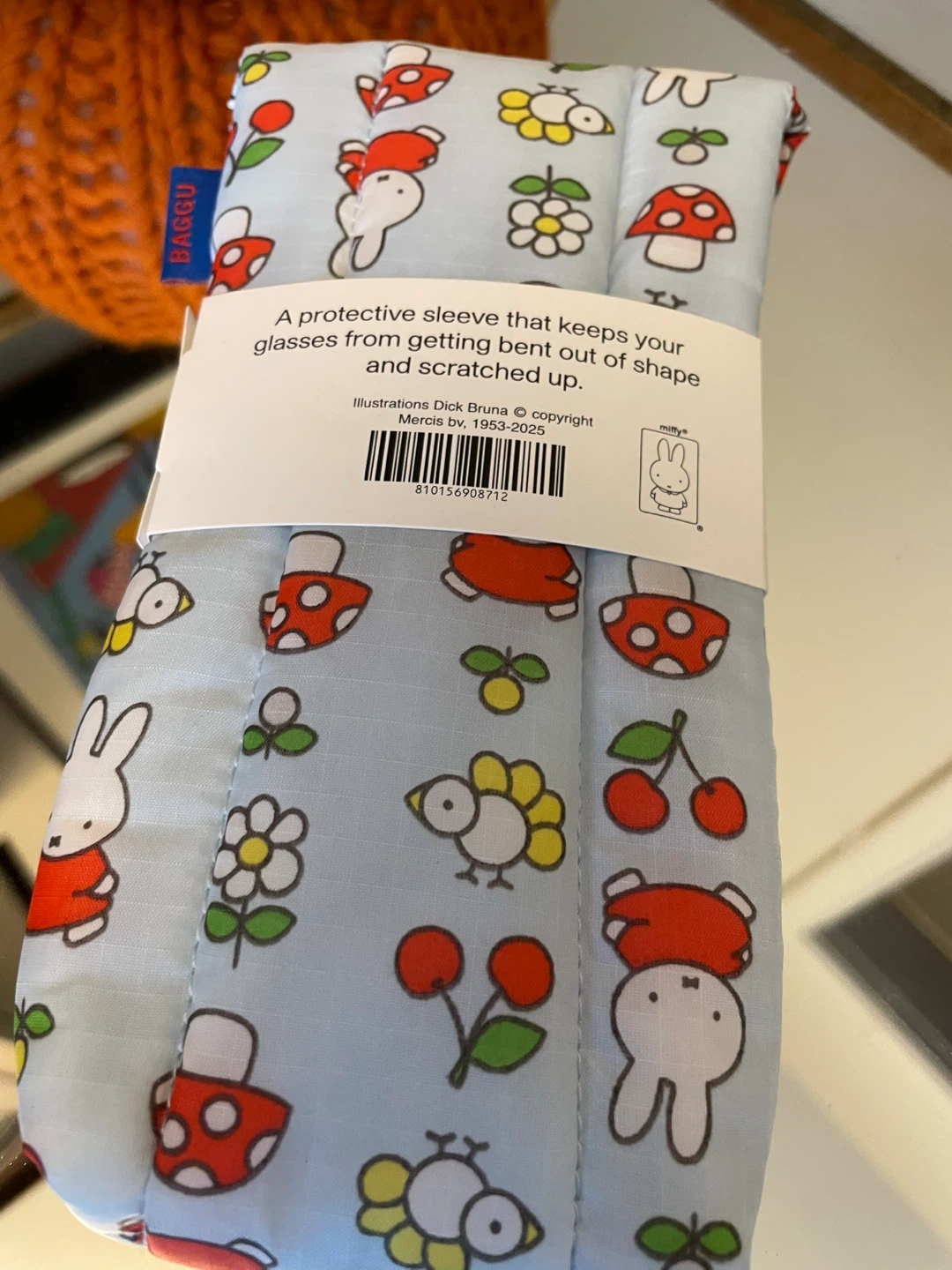BAGGU Miffy  Puffy Glasses Sleeve NEW - photo 3