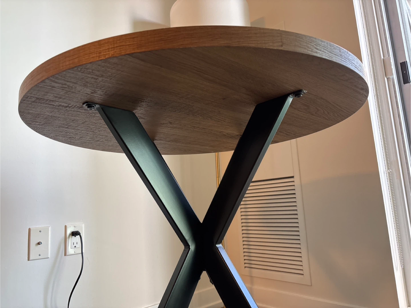 Round Wooden Dining Table - photo 4