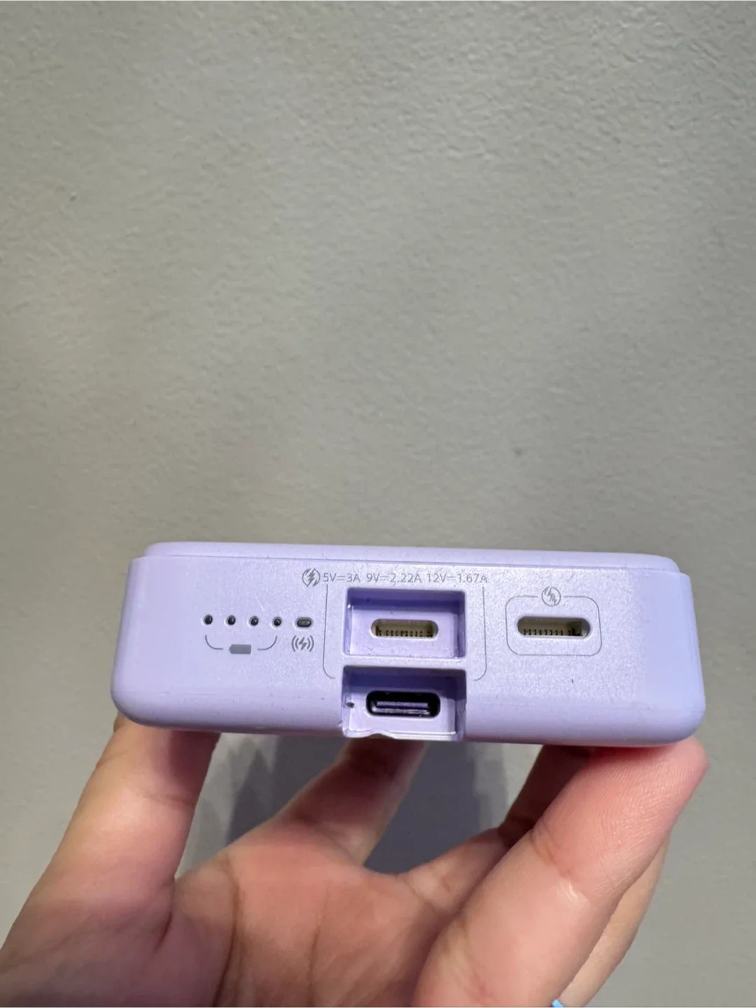 Romoss Wireless Power Bank - Lavender image indicator(3)