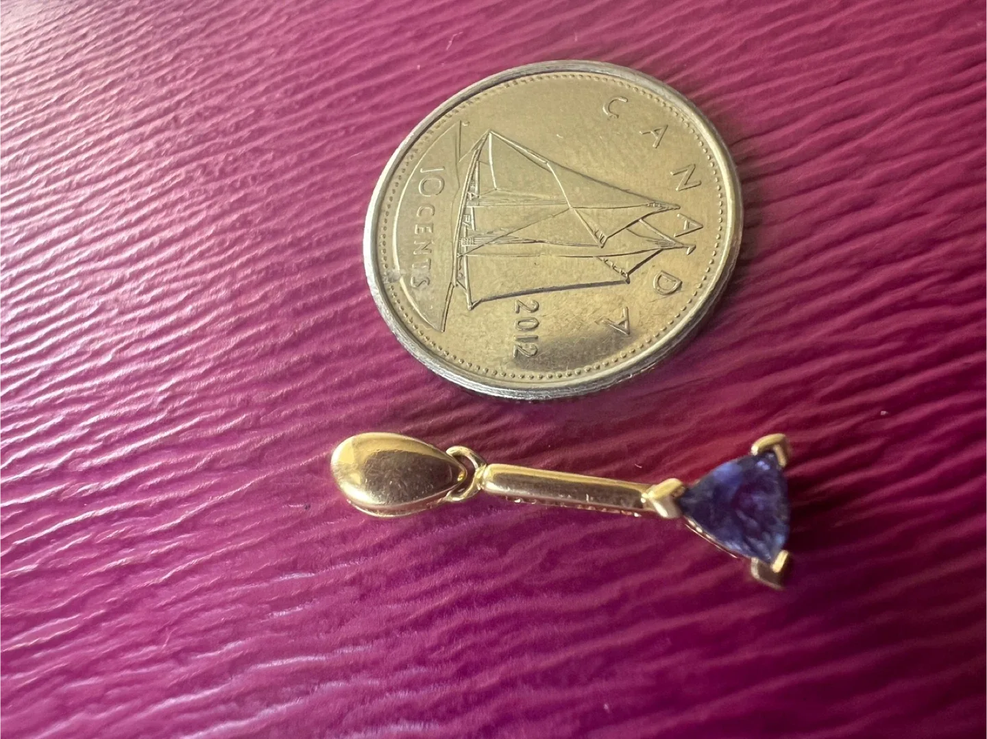 14 k Gold Pendant with tanzanite thumbnail
