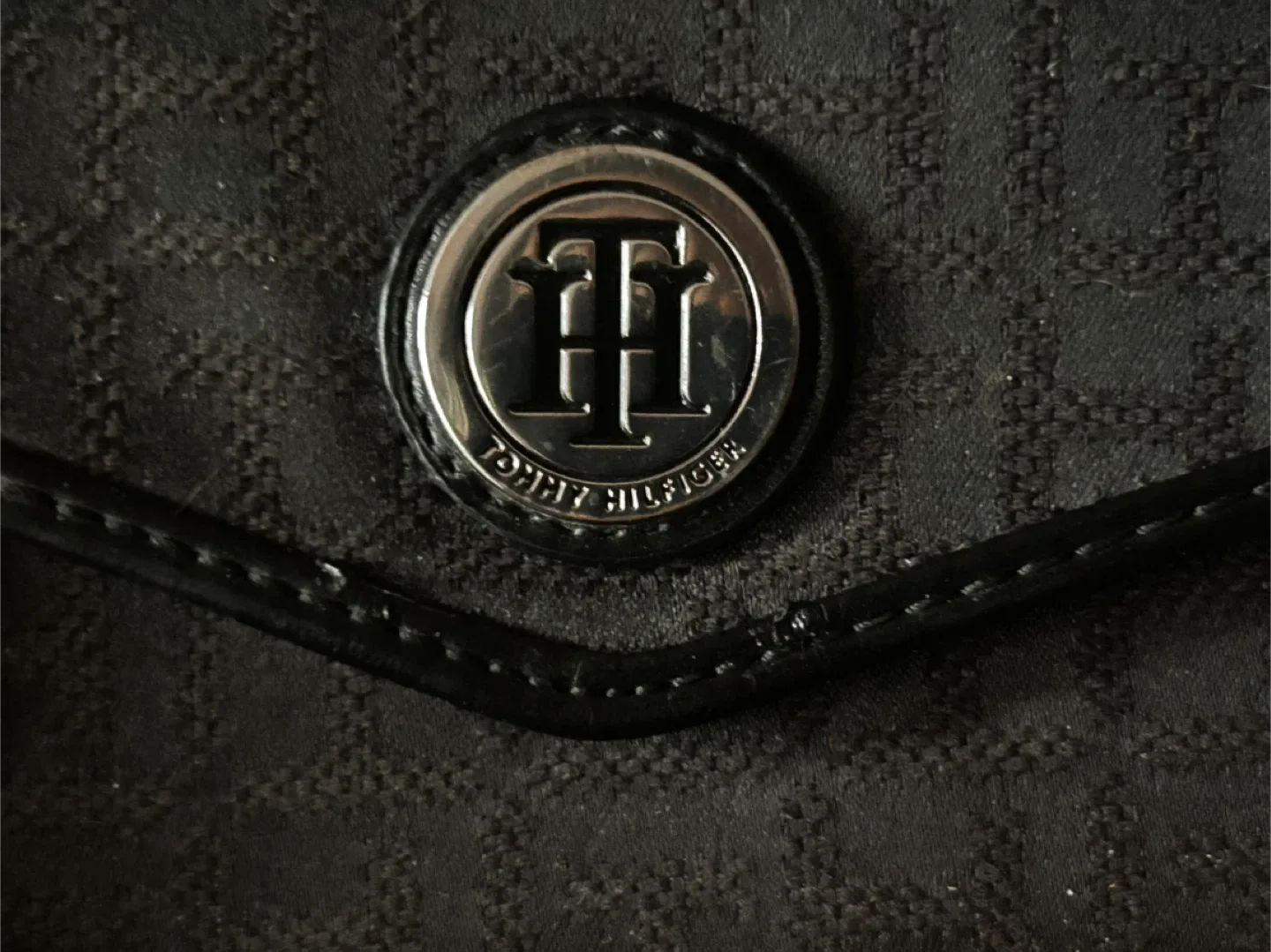 Tommy Hilfiger Black Wallet thumbnail