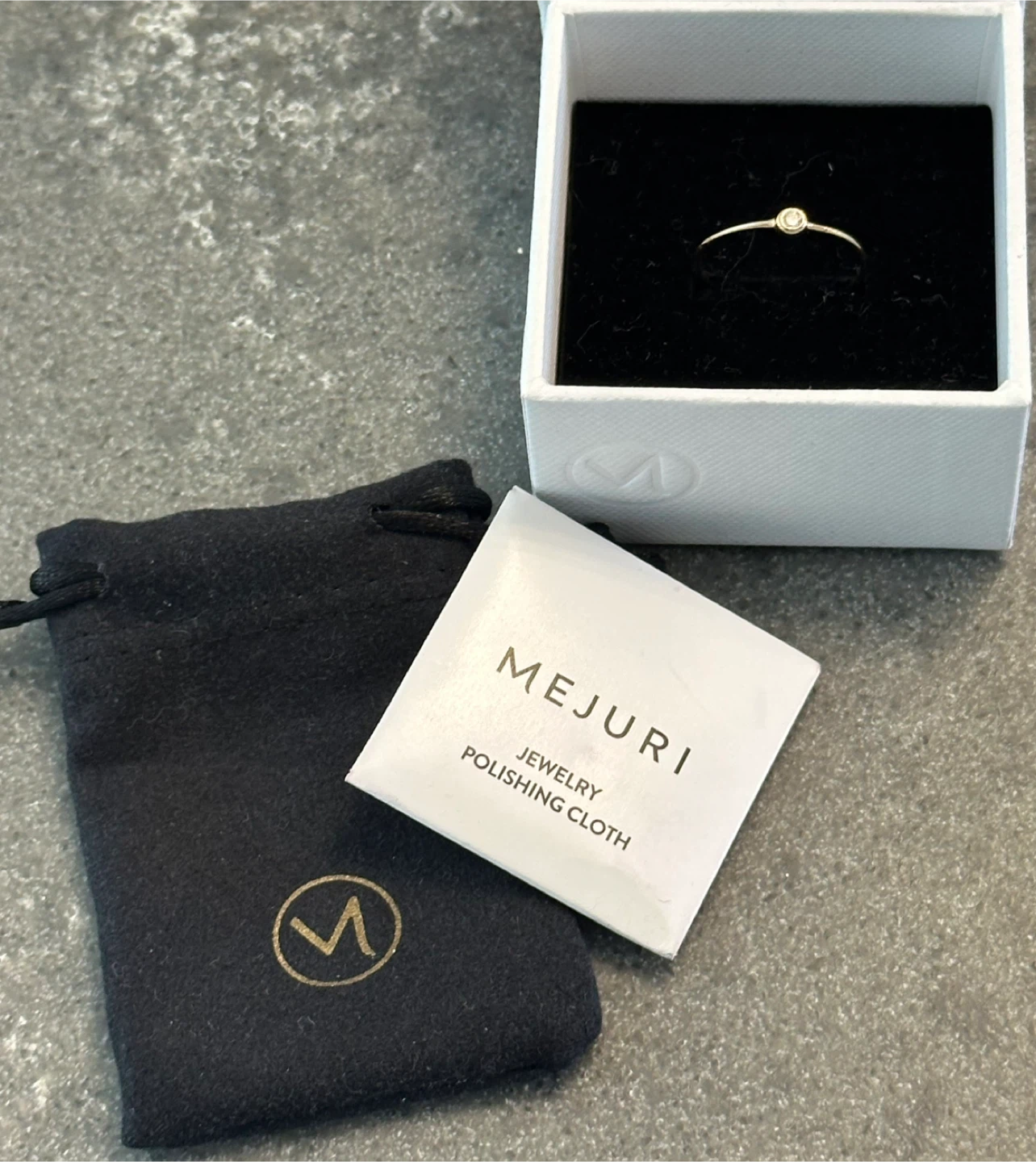 Mejuri Solo Diamond Ring - photo 2