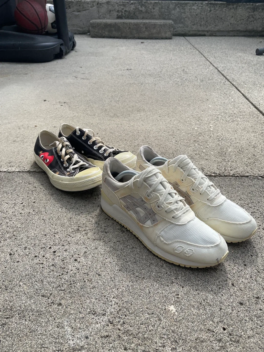 Beater shoes (CDG converse, ASICS Gel Lyte 3) thumbnail