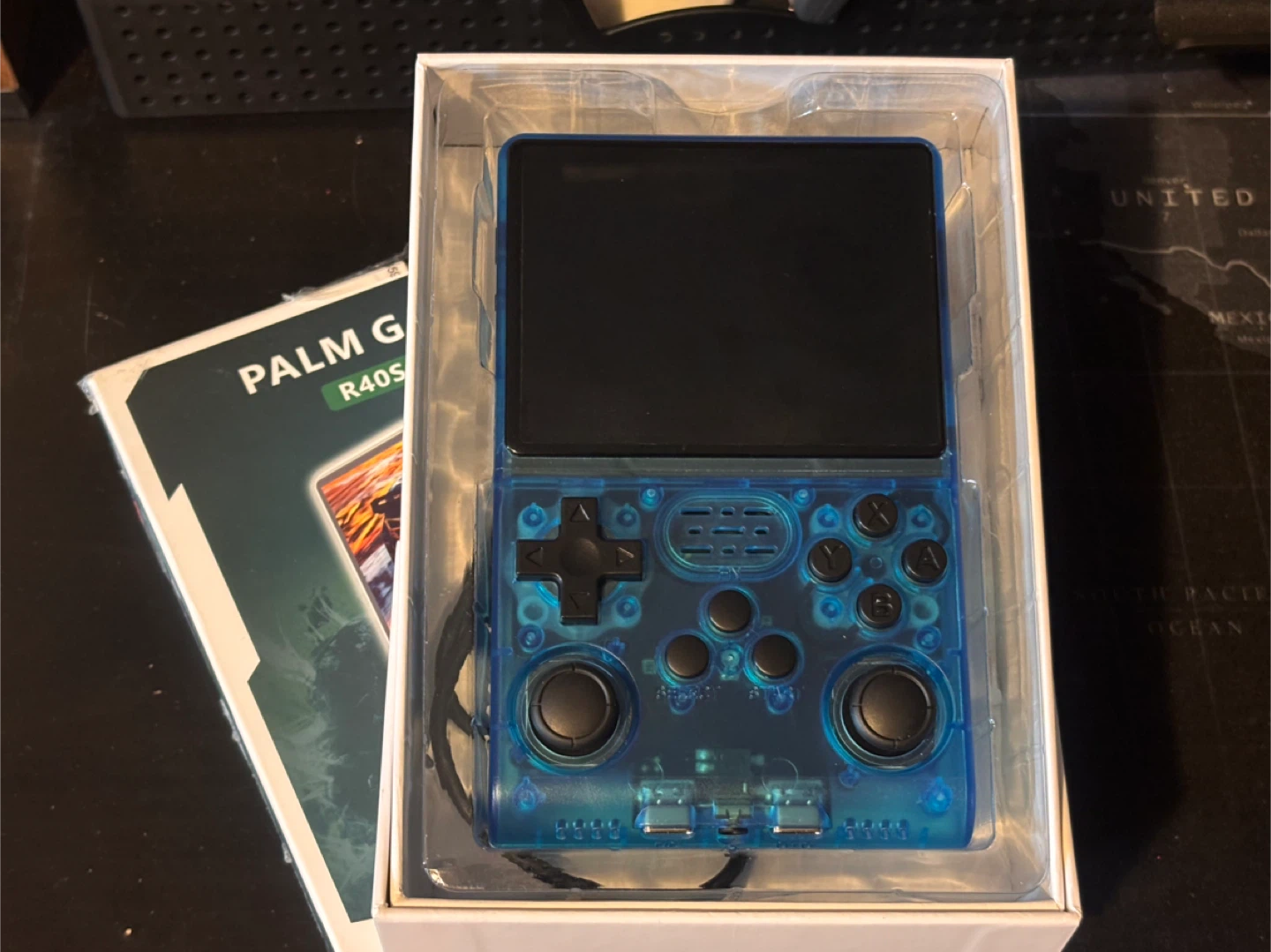 Palm Games R40S Pro Handheld Console - New - photo 2