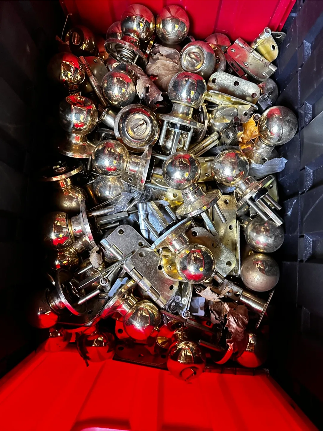 Brass Door Knobs and Hinges image indicator(3)