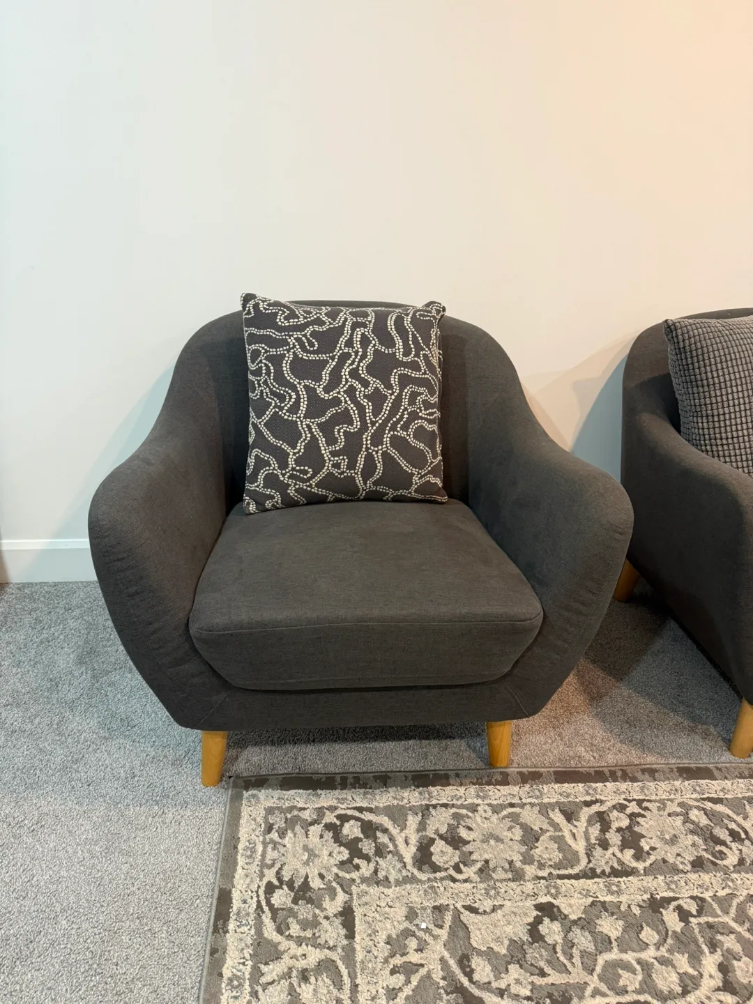 Living Room Set - Sofa, Chairs, Coffee Table image indicator(2)