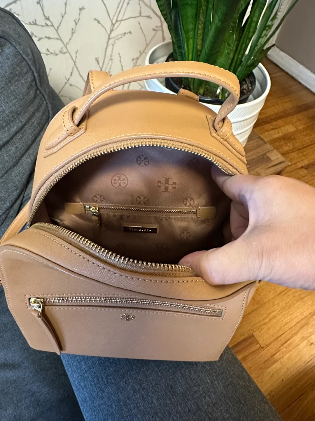 Tory Burch Tan Leather Backpack image indicator(3)