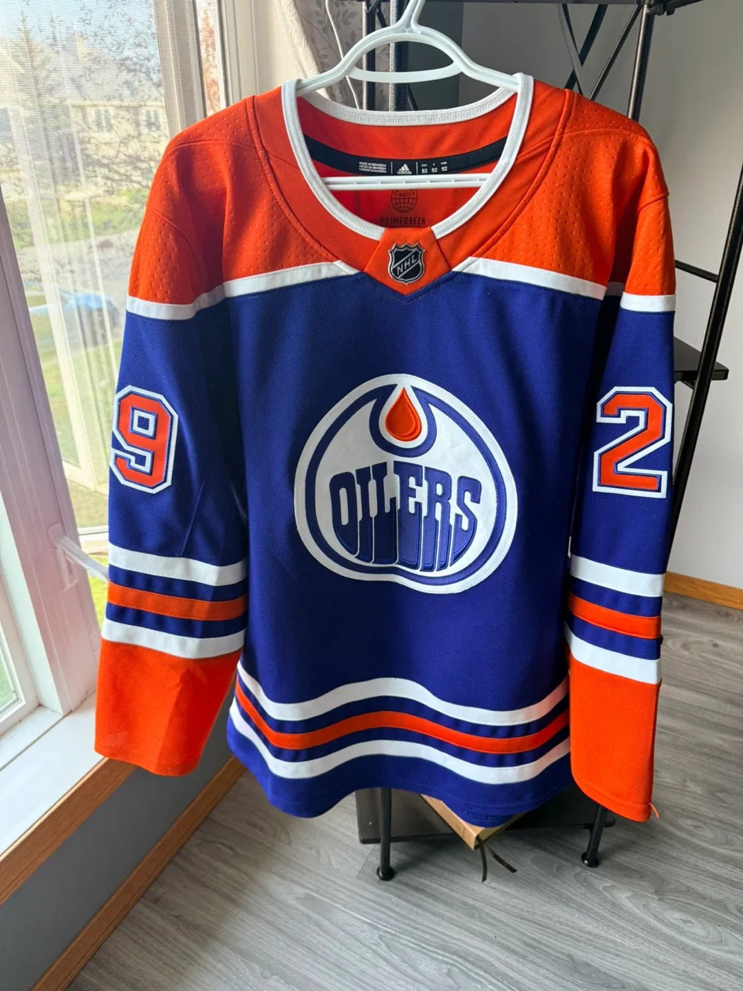Adidas Oilers Draisaitl #29 Jersey, Size 52 thumbnail