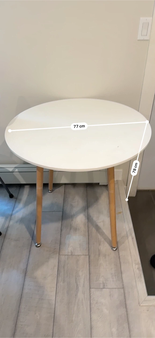 Round White Dining Table - 77cm