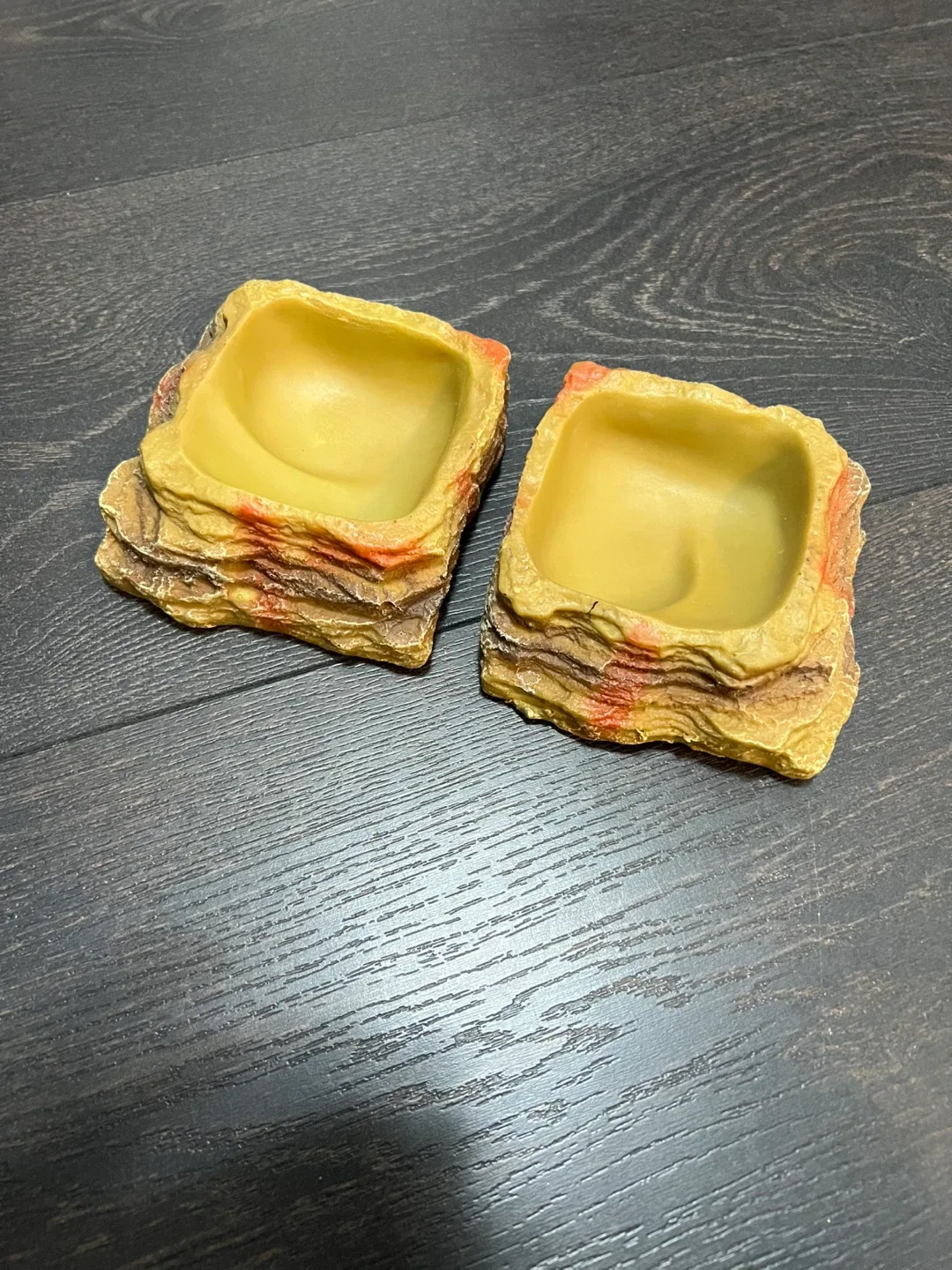 Reptile Food and Water Bowls - Set of 2 thumbnail