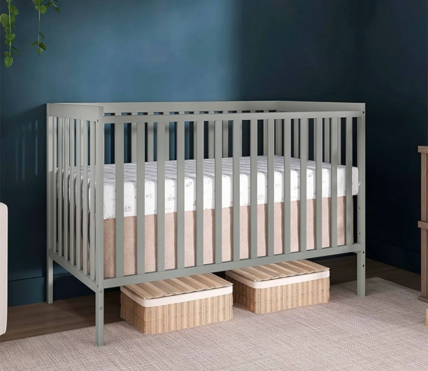 Convertible Crib - Crib, Toddler Bed, Daybed