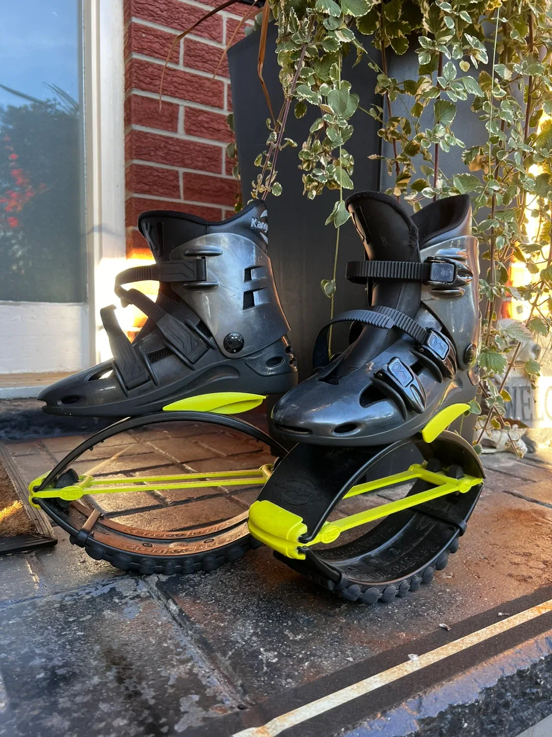 Kangoo Jumps KJ Pro 7 Rebound Boots - Size M image indicator(2)