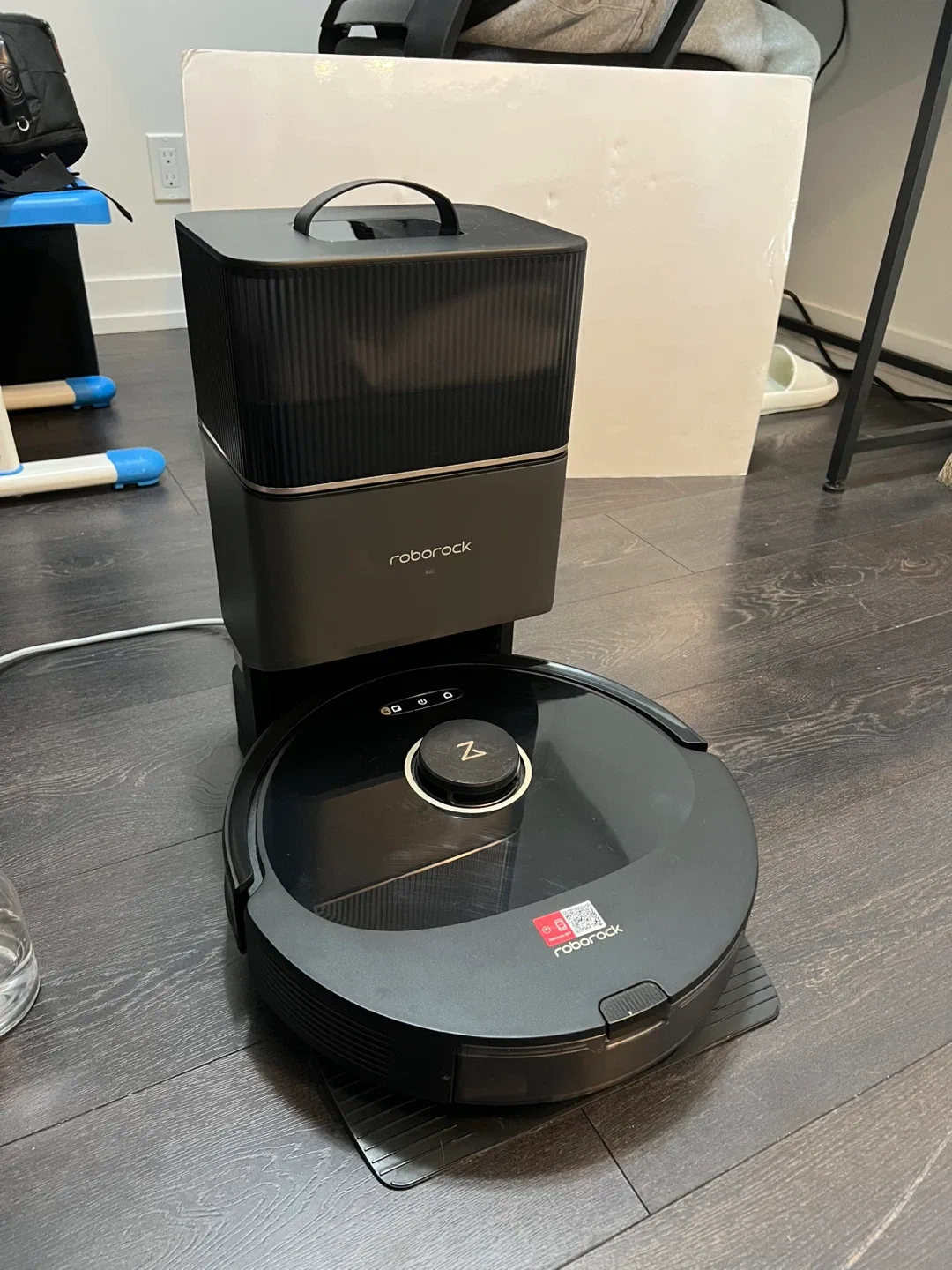 Roborock Q8 Max+ Robot Vacuum and Mop image indicator(4)