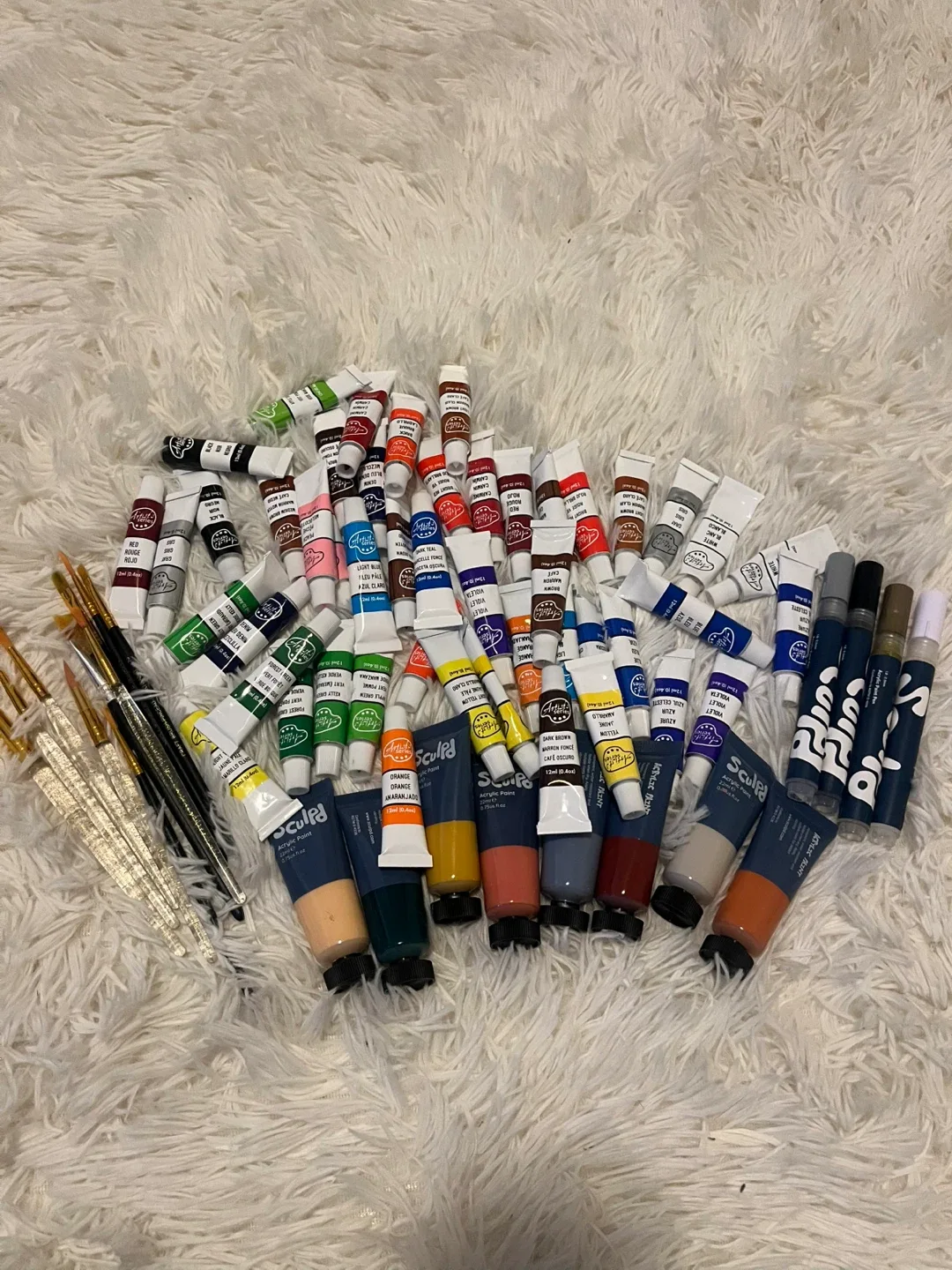 Acrylic Paint Tubes & Brushes thumbnail