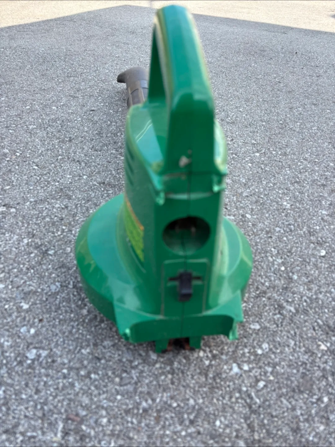 Leaf blower thumbnail