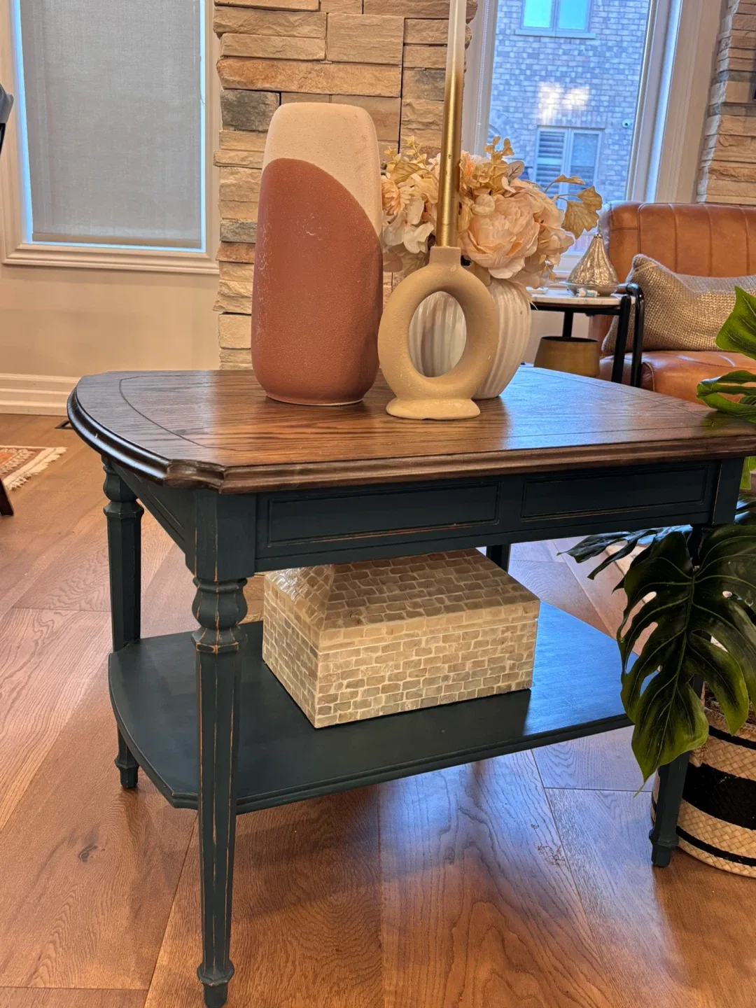 Coffee Table - Wood & Blue image indicator(2)