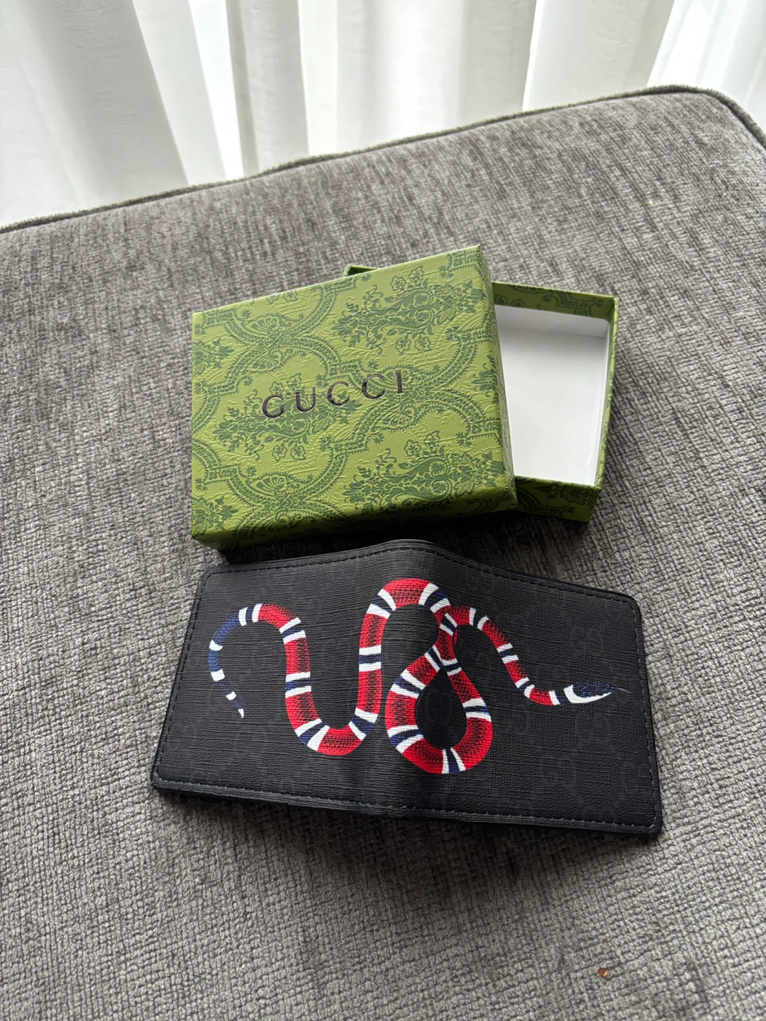 Gucci snake Print Wallet with Box