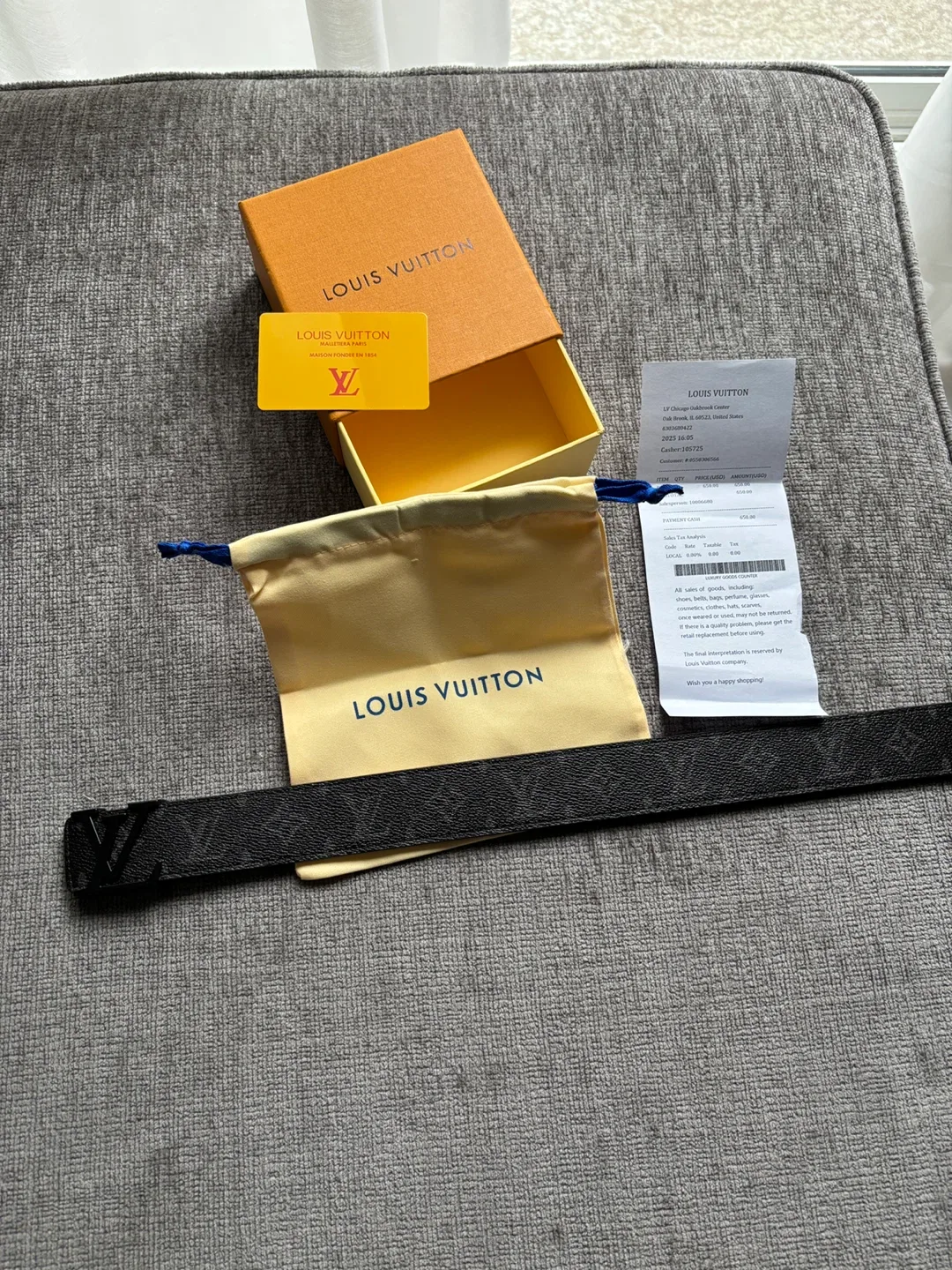 Louis Vuitton Design Belt thumbnail