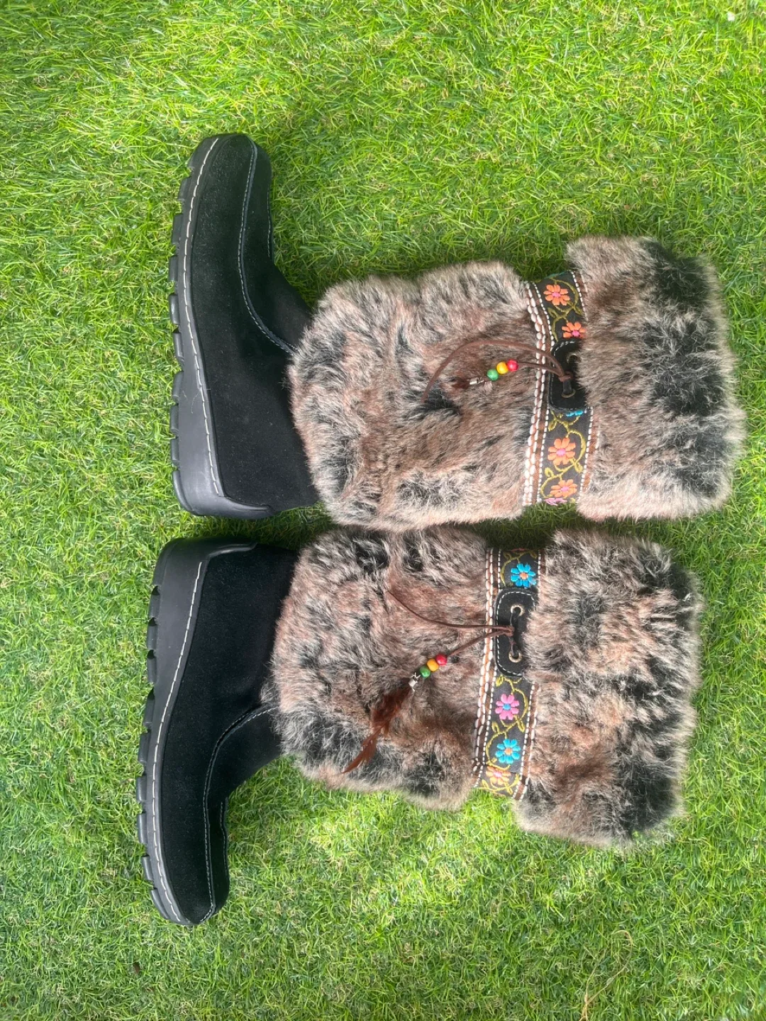 Black Suede & Faux Fur Boots - Size 8 thumbnail