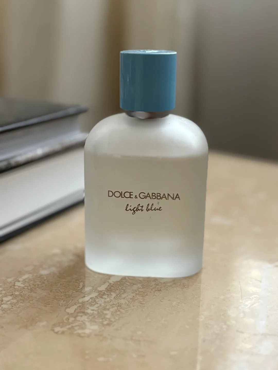 Dolce & Gabbana Light Blue Perfume thumbnail