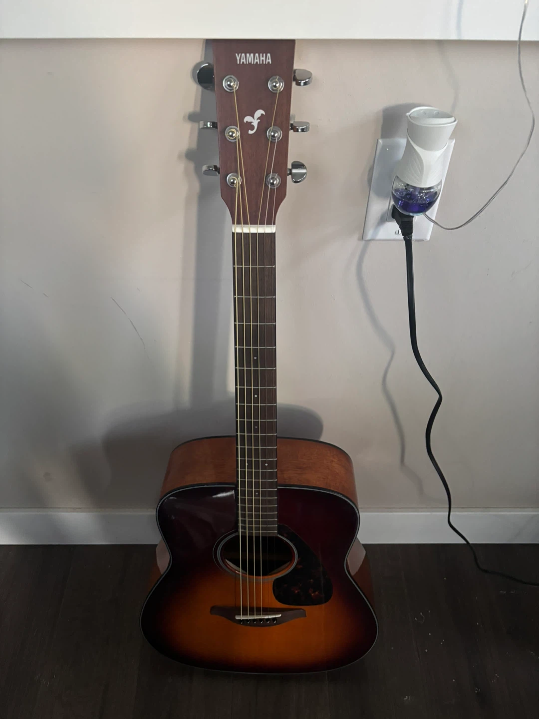 Yamaha guitar - photo 2