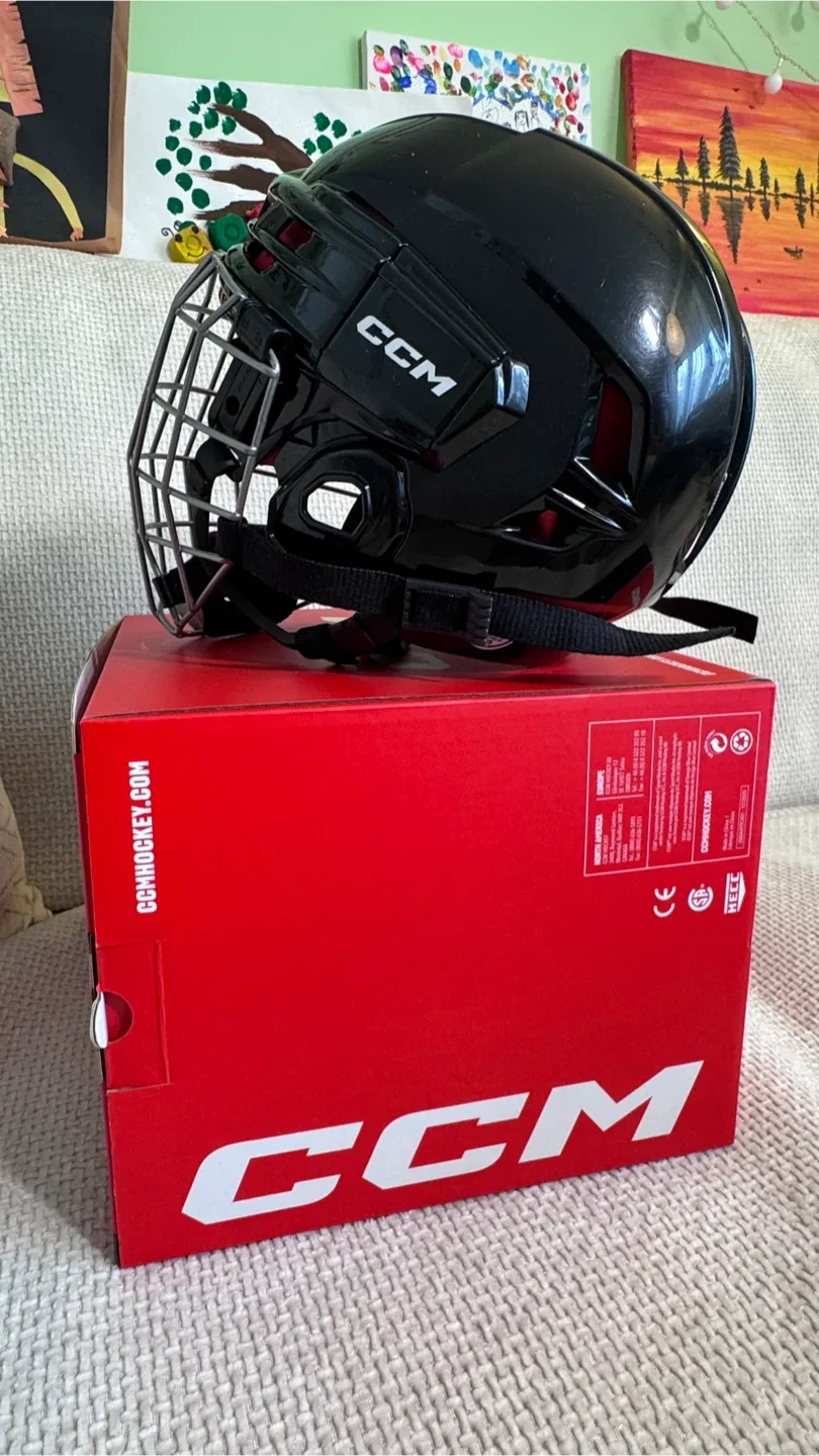 CCM Tacks 70 Hockey Helmet - Youth Size image indicator(3)