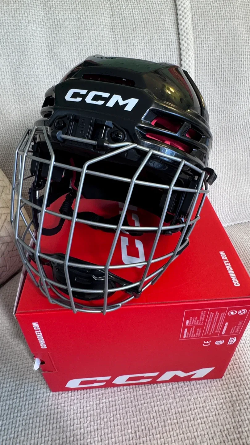 CCM Tacks 70 Hockey Helmet - Youth Size image indicator(6)