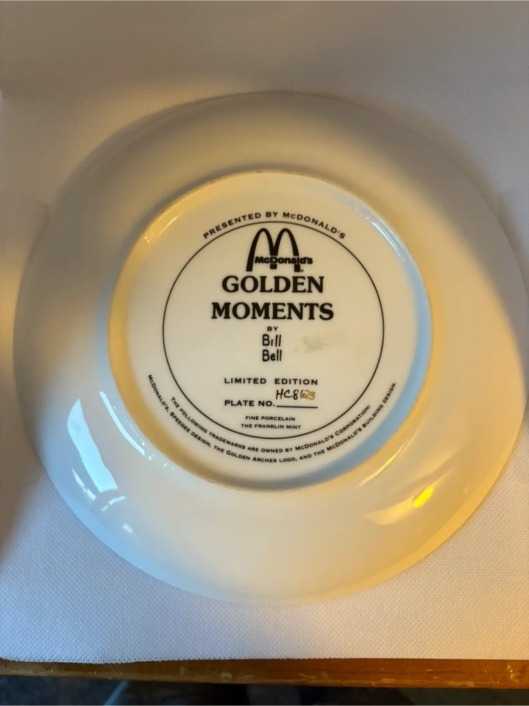 McDonald's Golden Moments Limited Edition Plate image indicator(2)