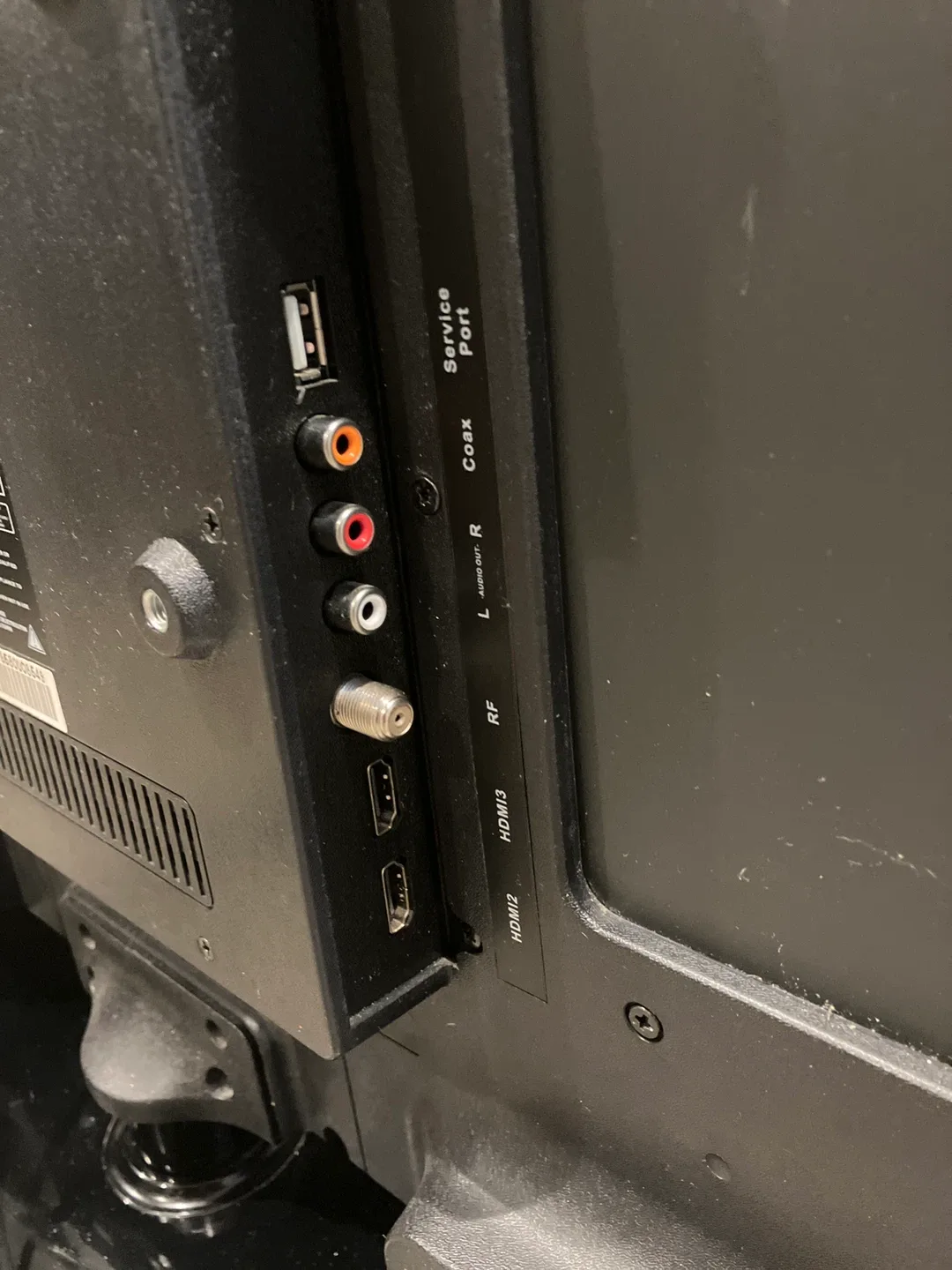 32” RCA LED TV With Remote image indicator(6)