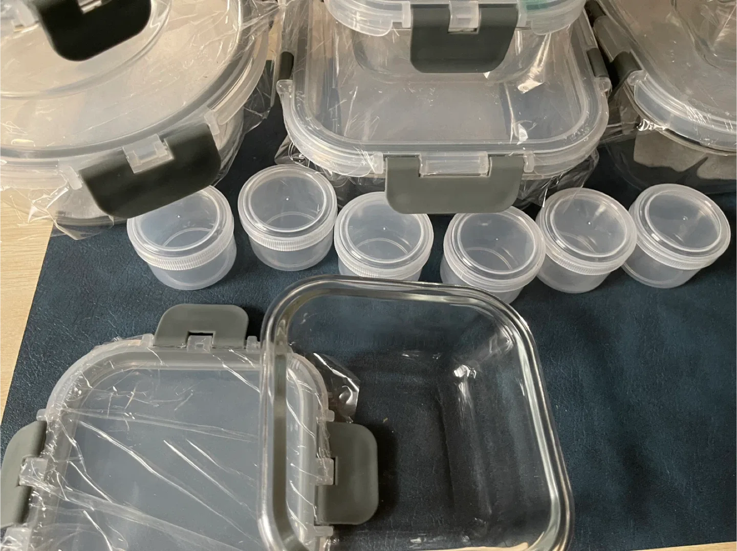 42pcs- Leakproof Glass Food Storage Containers Set (orig. 62) image indicator(4)