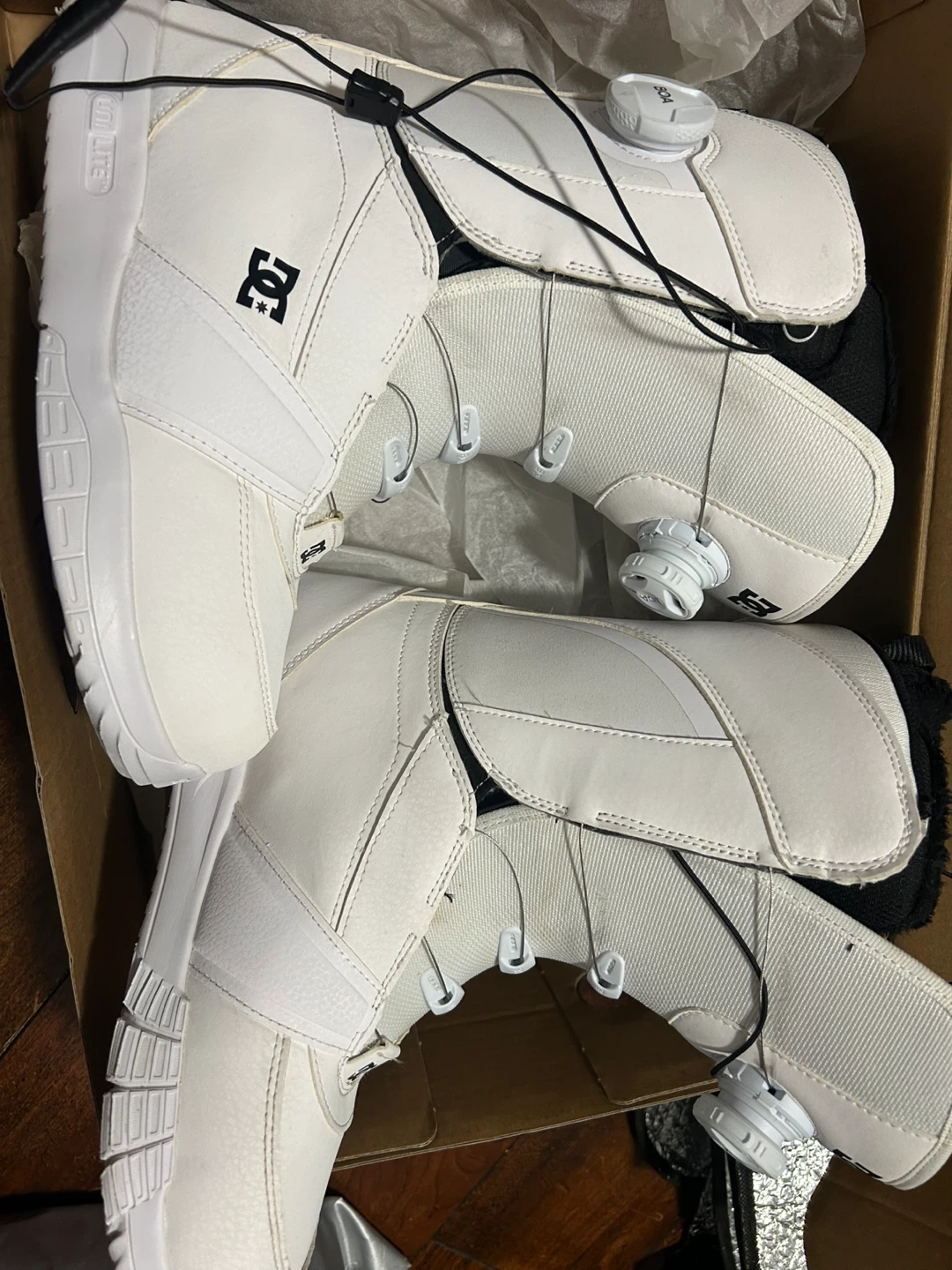 DC Lotus 2024 Women's Snowboard Boots - Size 8.5