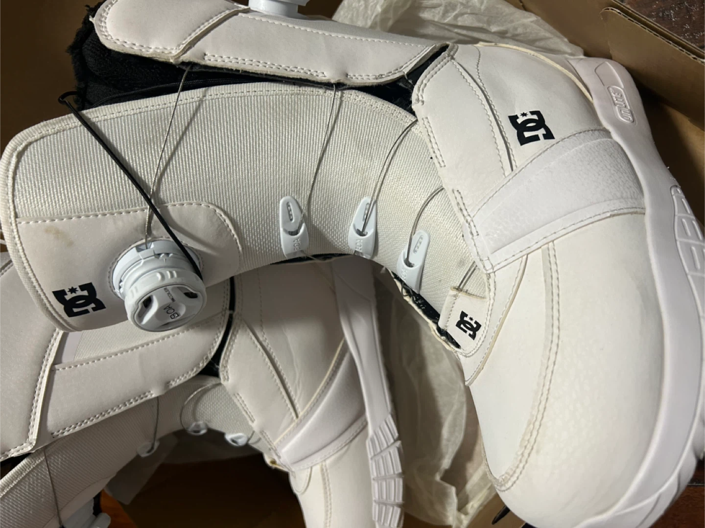 DC Lotus 2024 Women's Snowboard Boots - Size 8.5 - photo 3