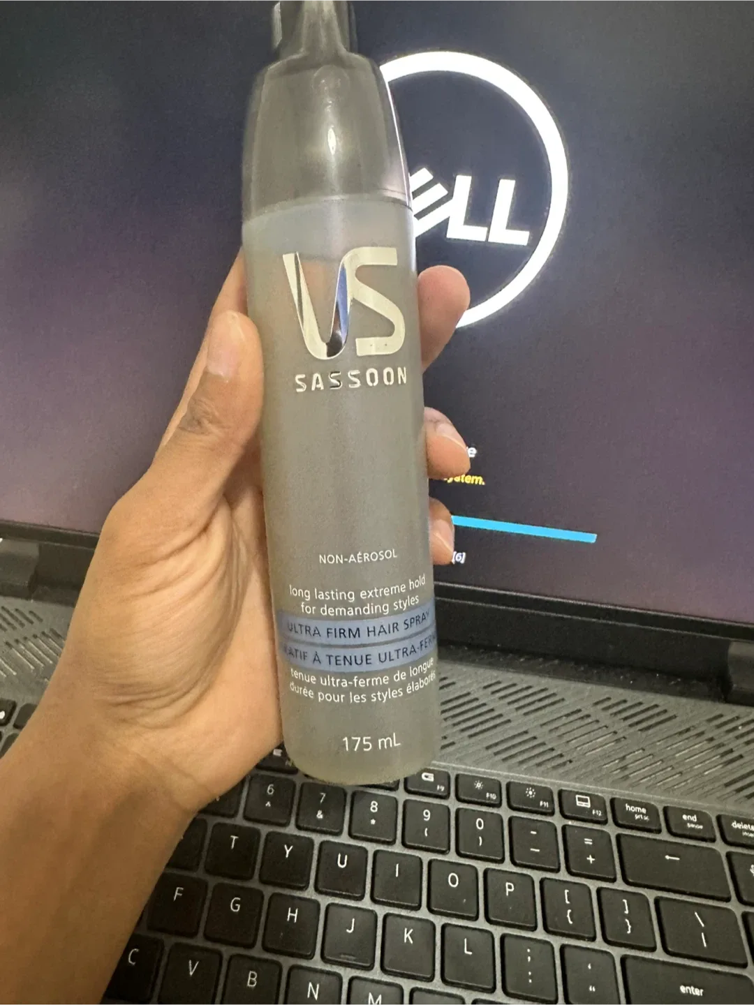 VS Sassoon Ultra Firm Hair Spray 175 mL image indicator(4)