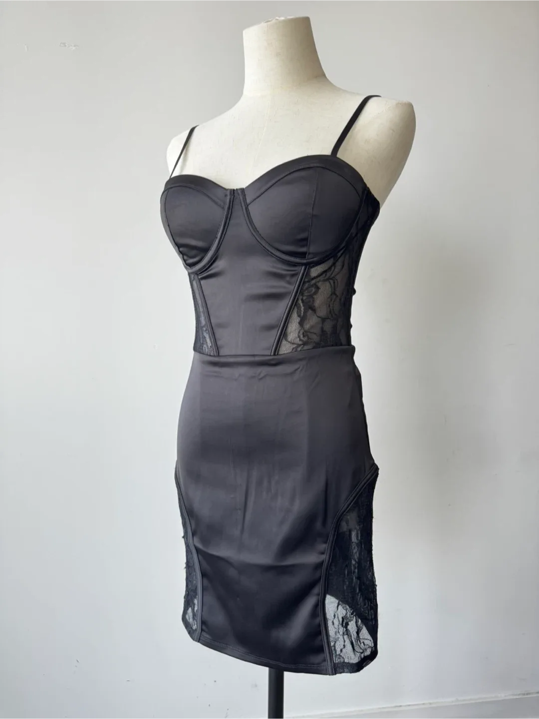 Black Lace Corset Dress thumbnail