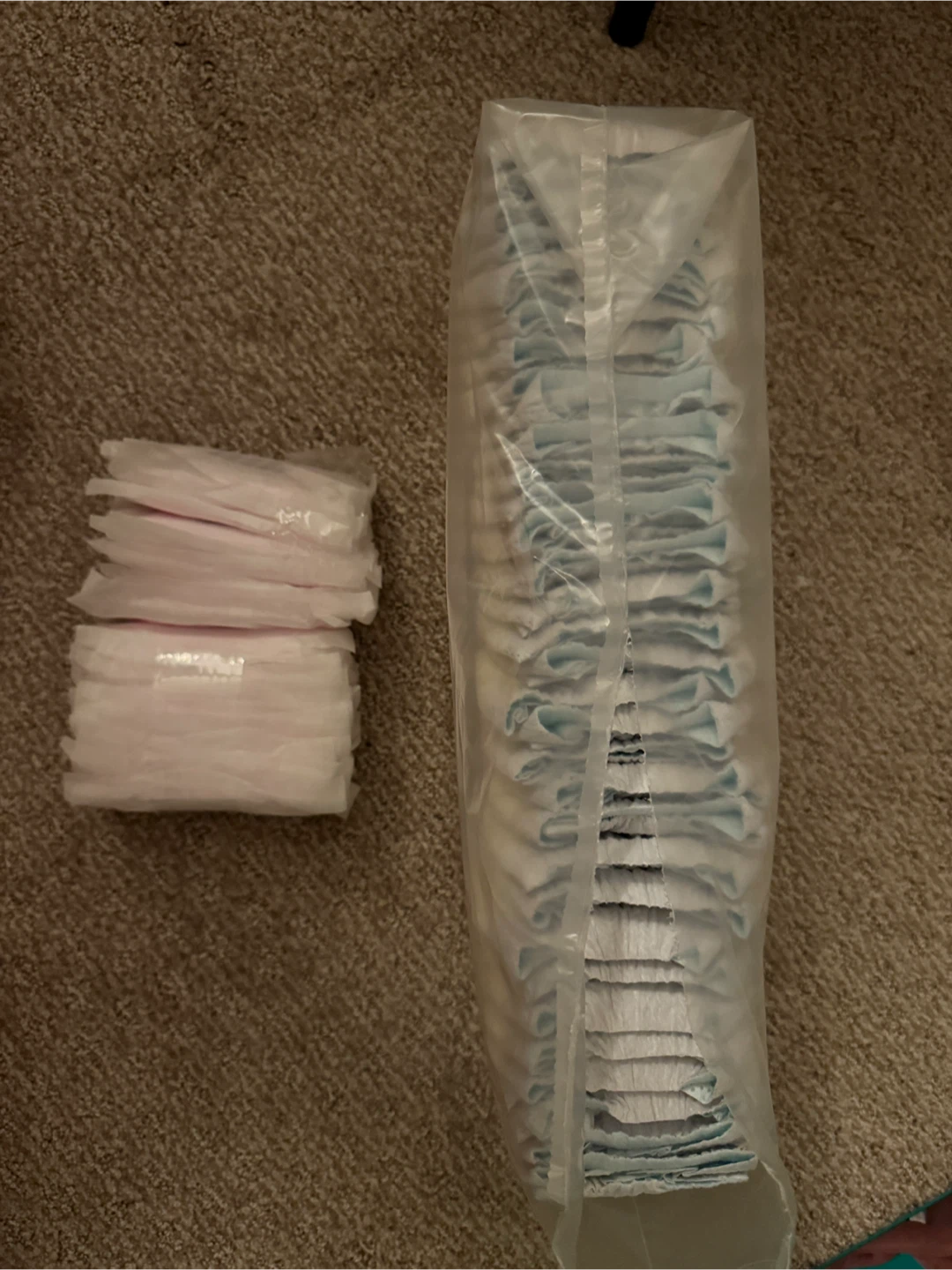 Stay Dry Nursing Pads( 27) and size 3 Pampers(33) - photo 3