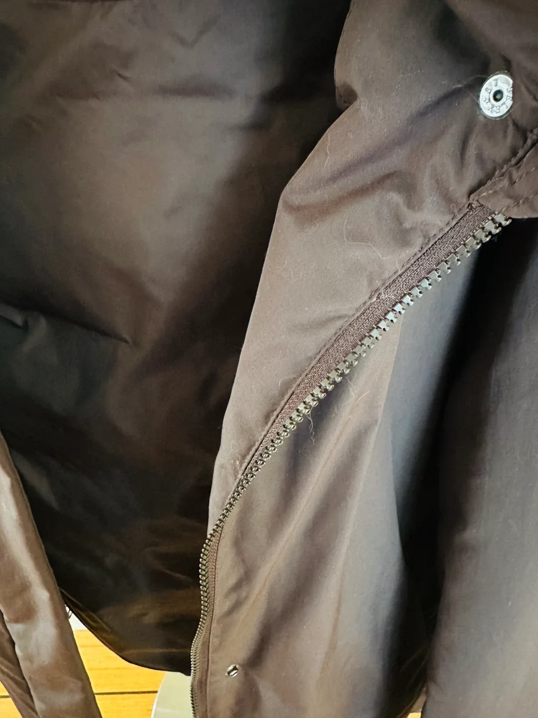 Uniqlo Brown Jacket Size S image indicator(3)