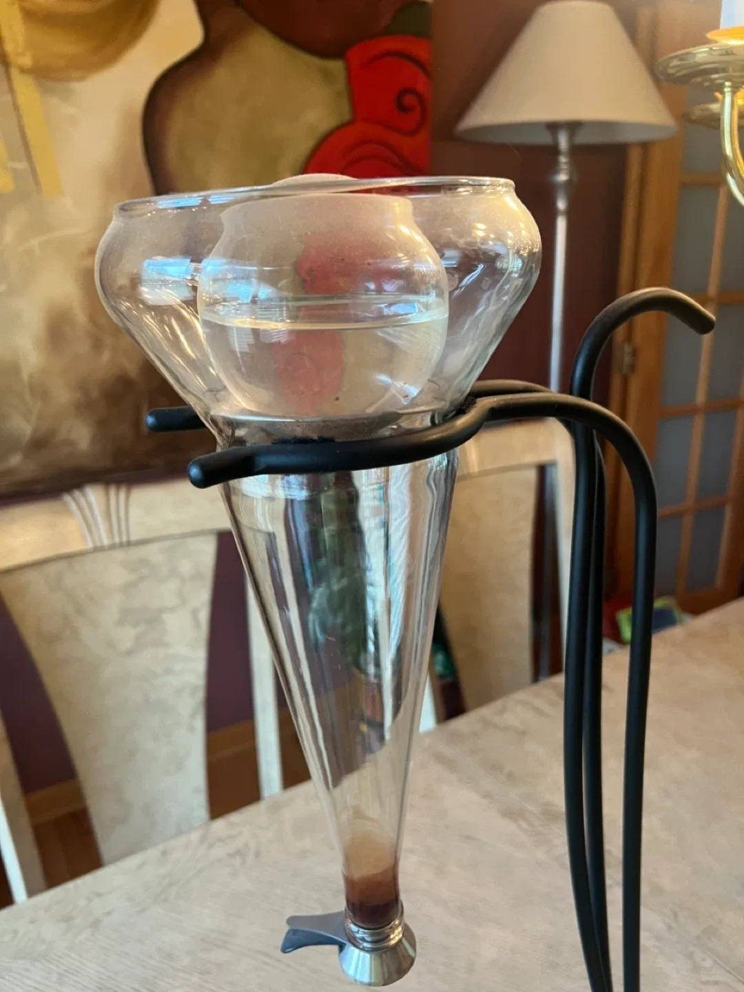 Vintage Glass Wine Decanter image indicator(4)