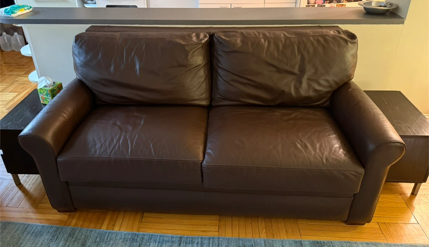 American Leather sleeper sofa - photo 2