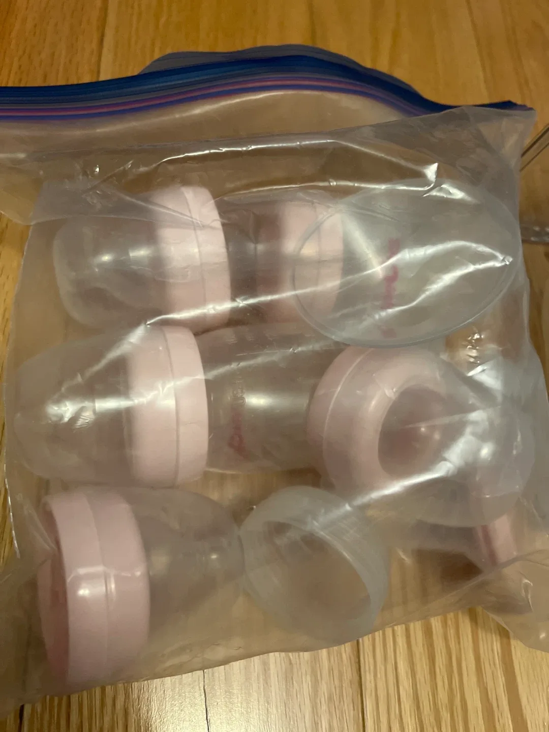 Spectra Breast Pump with Accessories image indicator(3)
