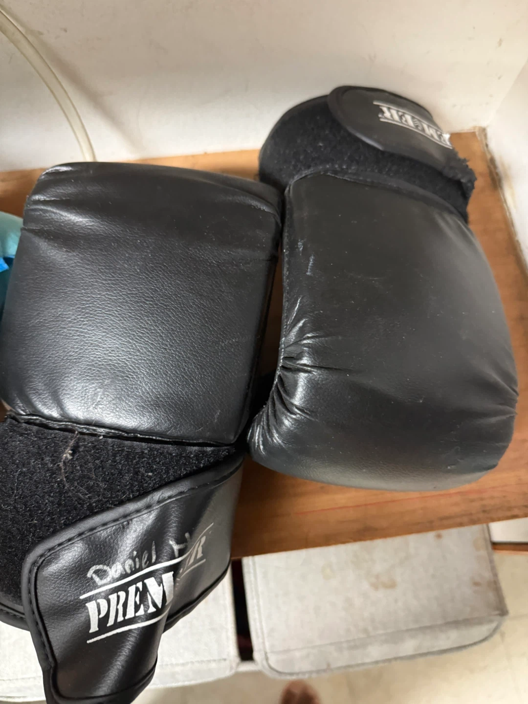 Boxing gloves