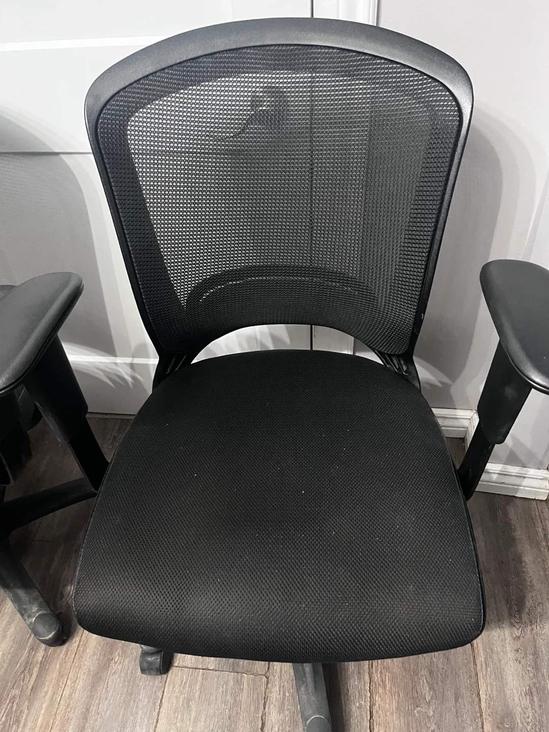Black Mesh Office Chair image indicator(3)