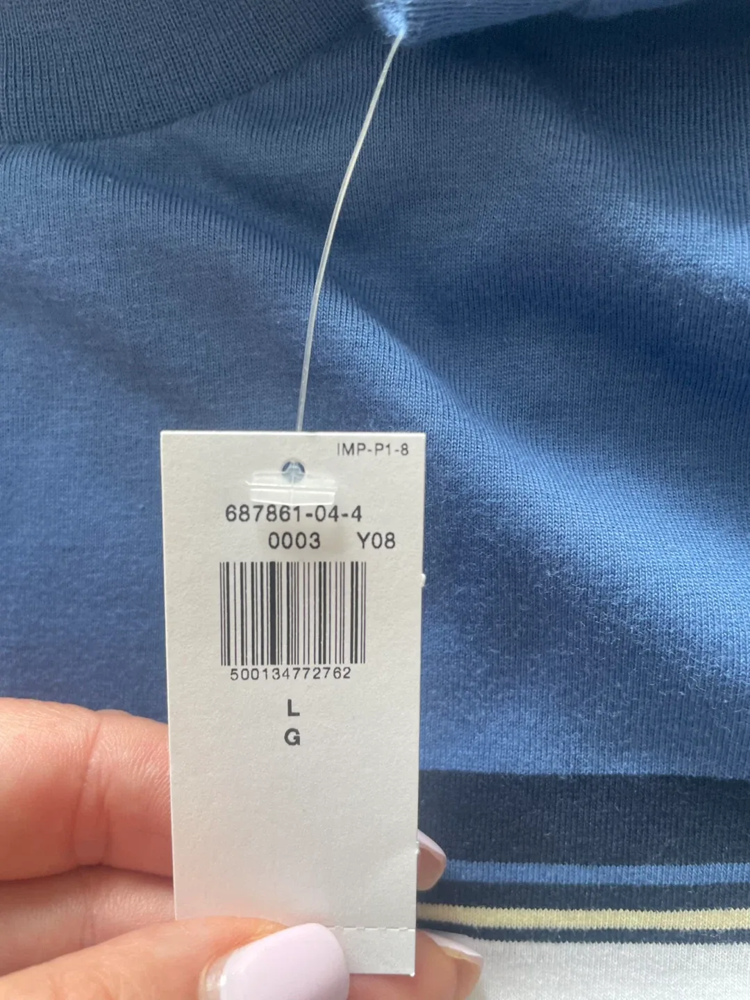 Brand NWT Old Navy Blue Striped T-Shirt - Size L image indicator(5)