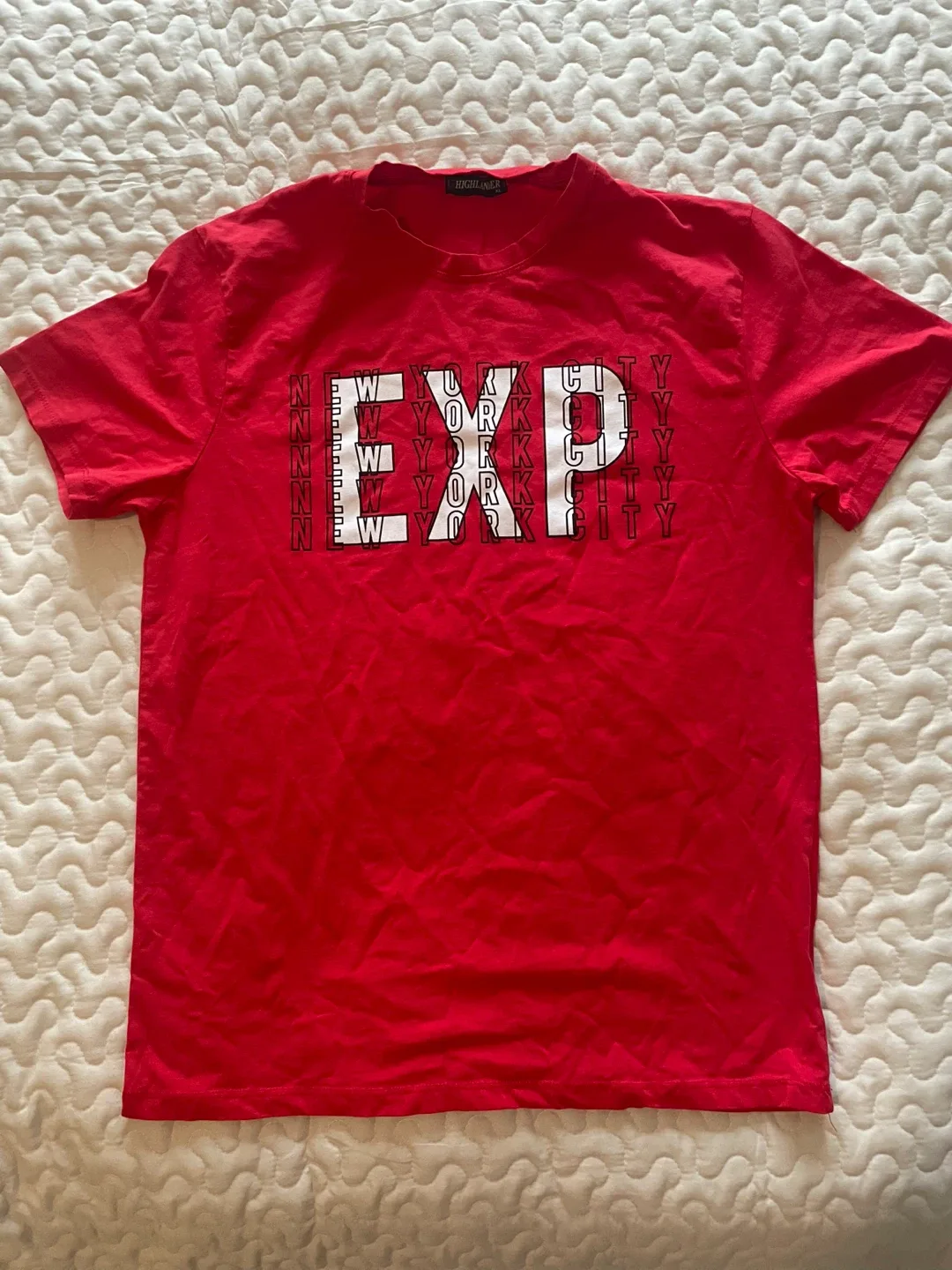 Highlander Red EXP T-Shirt - Size XL image indicator(2)