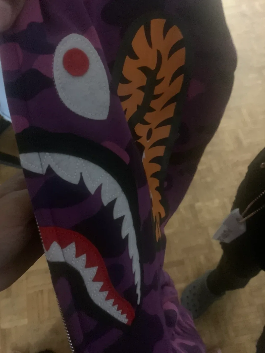 A Bathing Ape Purple Camo Hoodie - Size L image indicator(7)