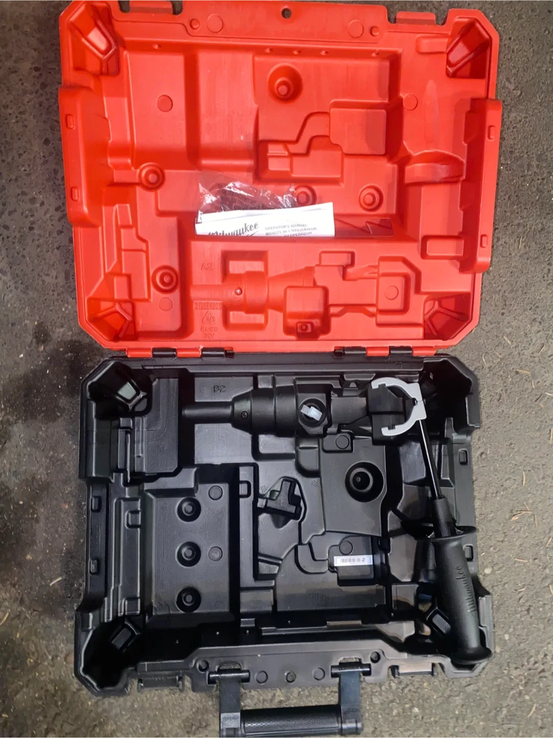 Milwaukee Tool Case - Red image indicator(2)