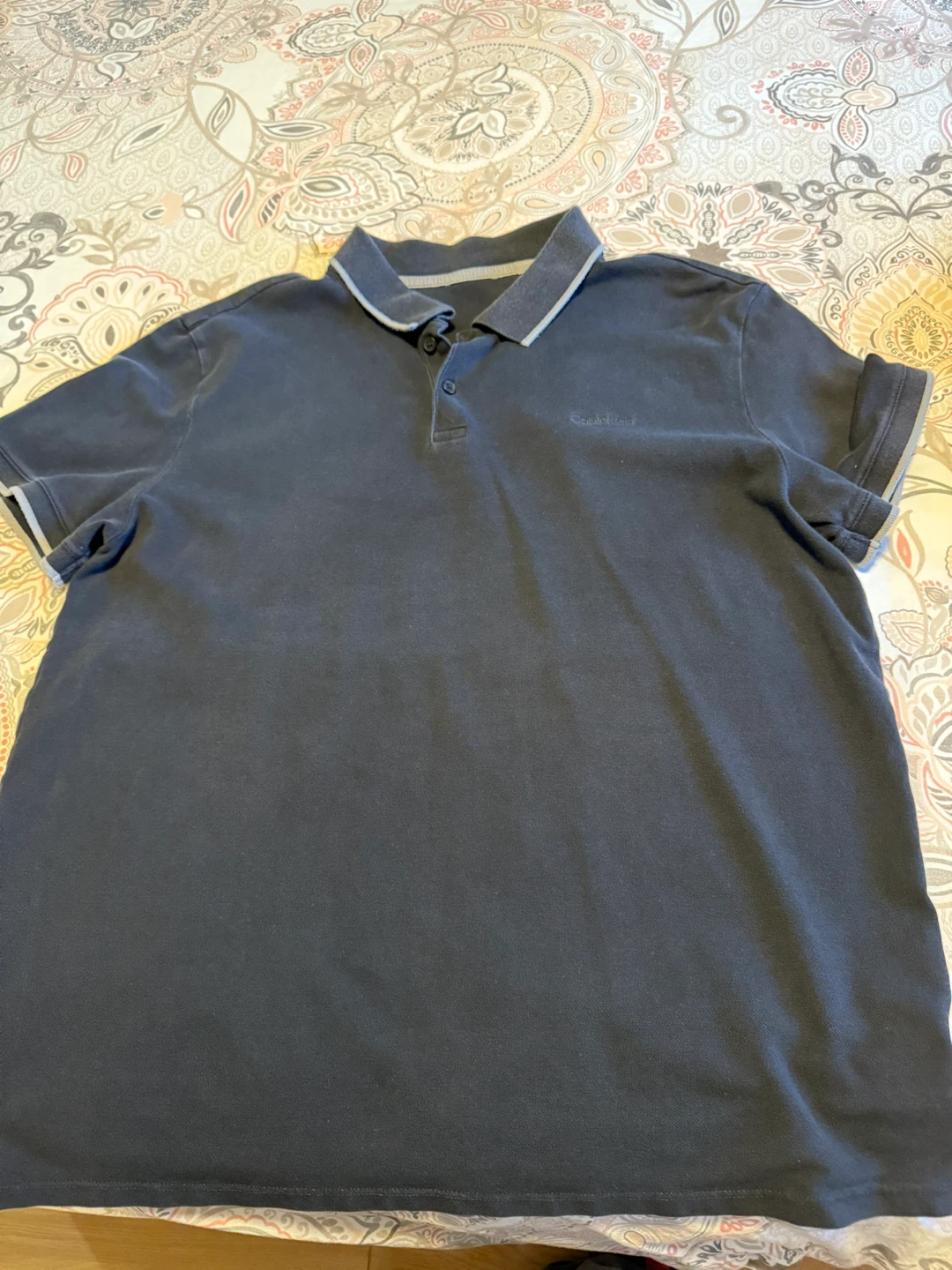 Men's Shirts & Polos bundle - Size large. $35 for all - photo 5