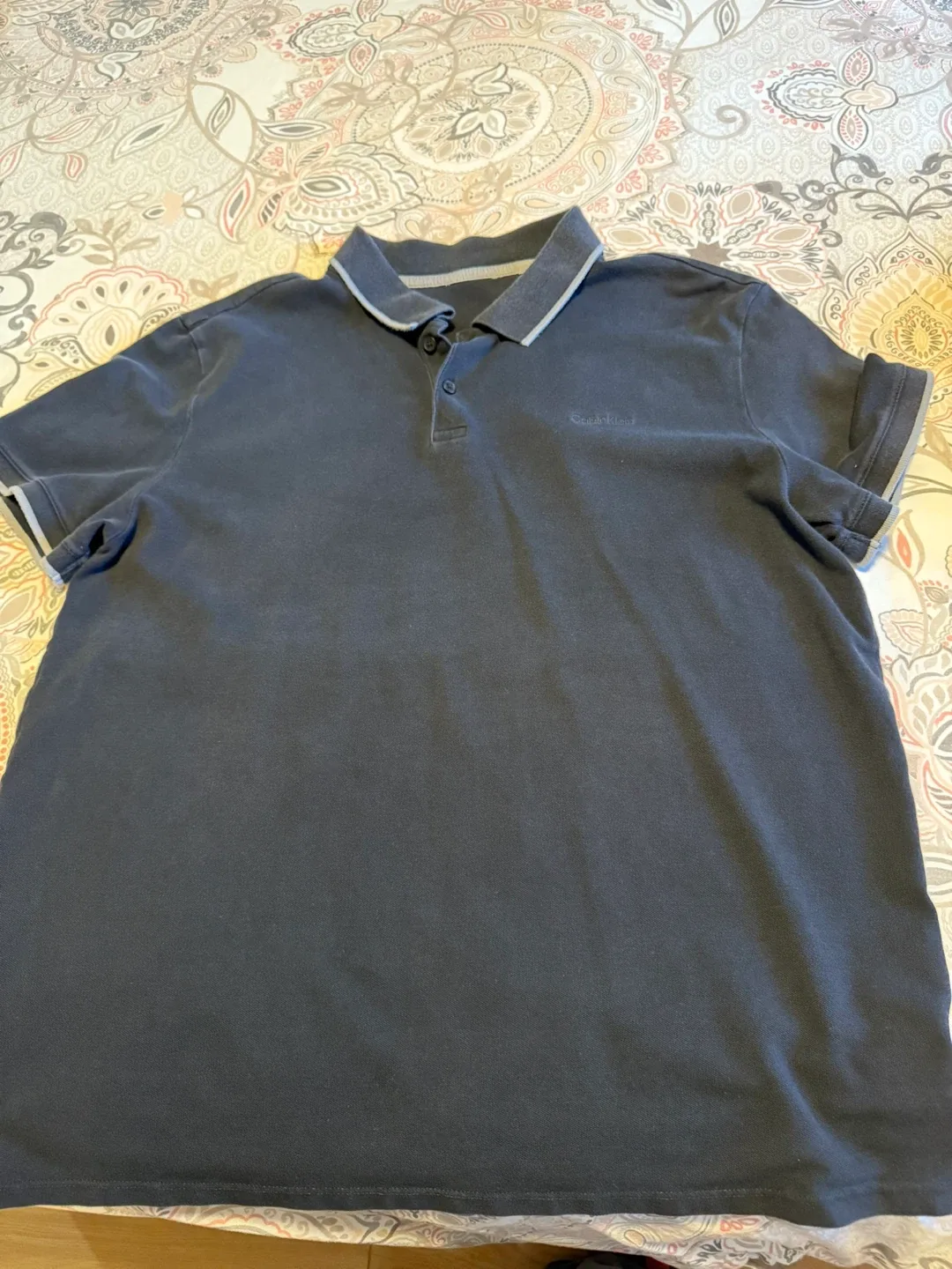 Men's Shirts & Polos bundle - Size large. $35 for all image indicator(5)