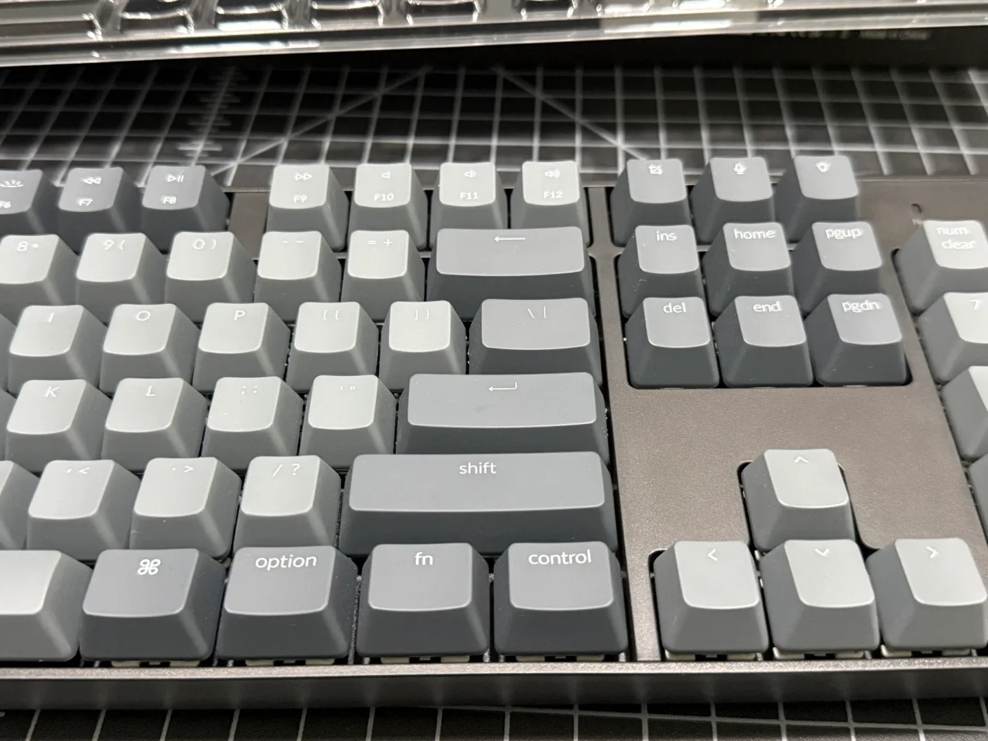 Keychron K10 Full Size Mechanical Wireless Keyboard K10-A3 image indicator(8)